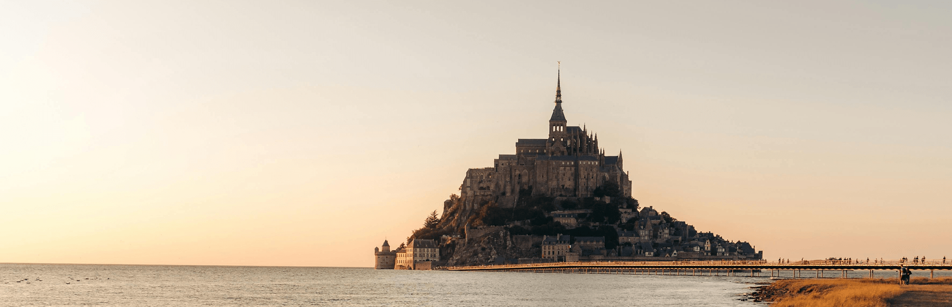 Le Prestige du Rocher Tours & Transports privés au Mont Saint-Michel